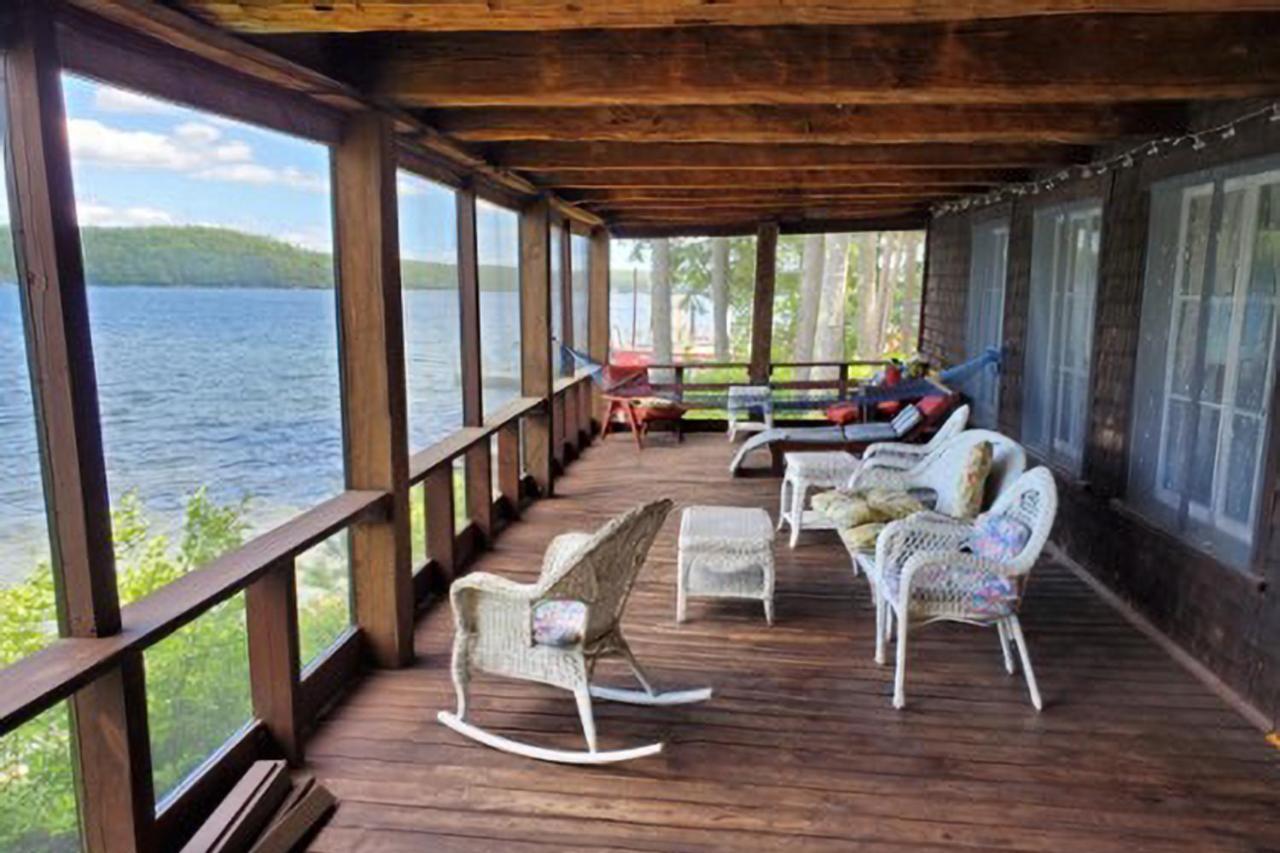 Meredith Lakefront Lodge On Lake Winnipesaukee Exterior foto