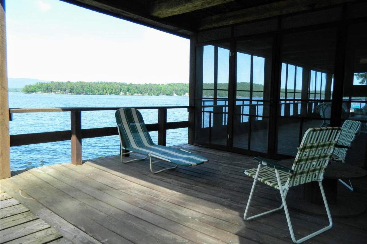 Meredith Lakefront Lodge On Lake Winnipesaukee Exterior foto